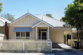 Healesville Cottage